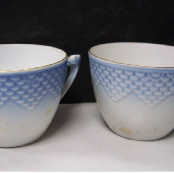 Set of 4 Teacups and Saucers - Seagull and Seashell by BING & GRONDAHL - Picture 2 of 5